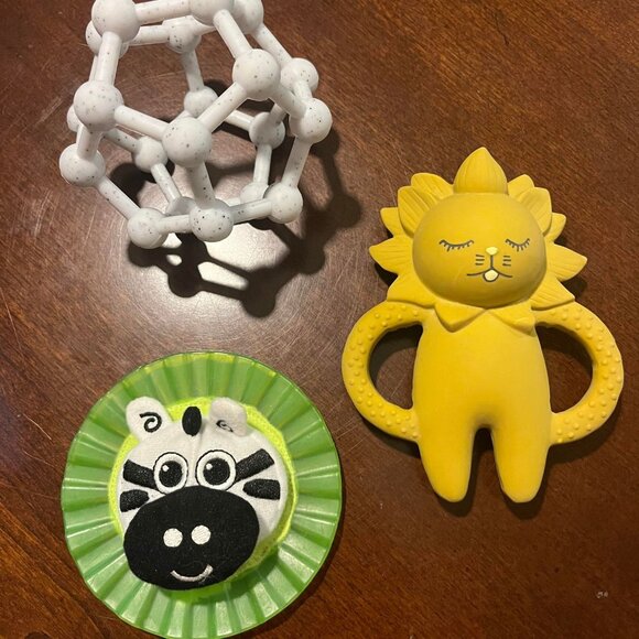 Baby Teething Toys Bundle - Picture 1 of 4